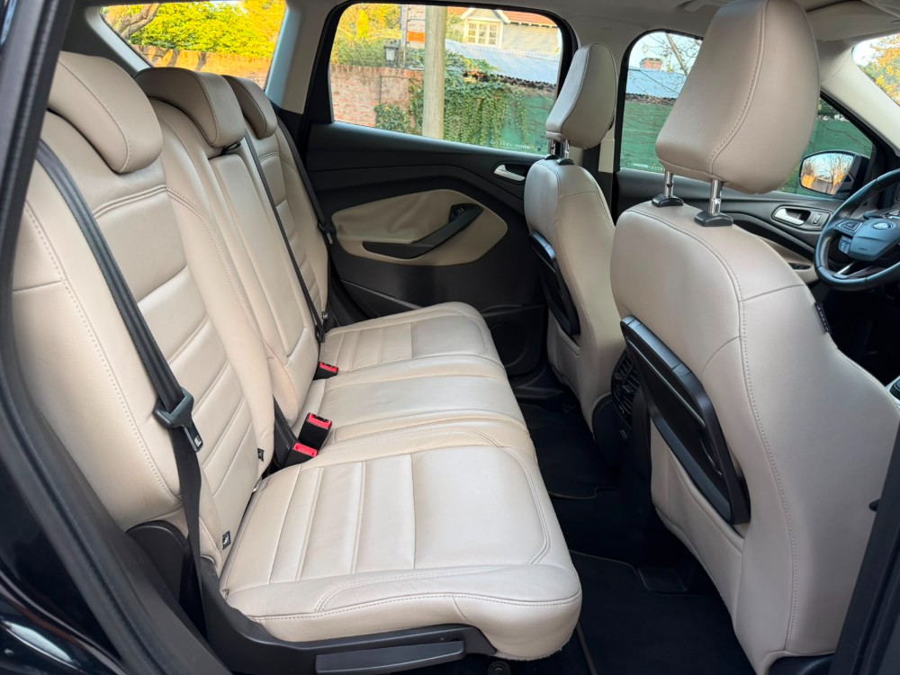 Ford KUGA Titanium — foto 16